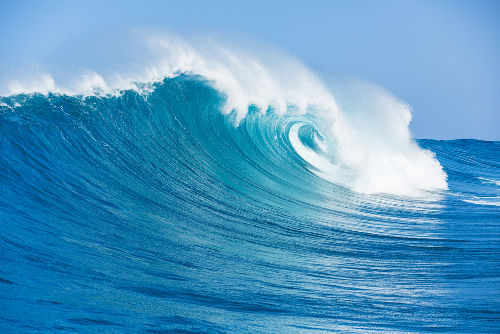 Resultado de imagem para fotos das ondas do mar